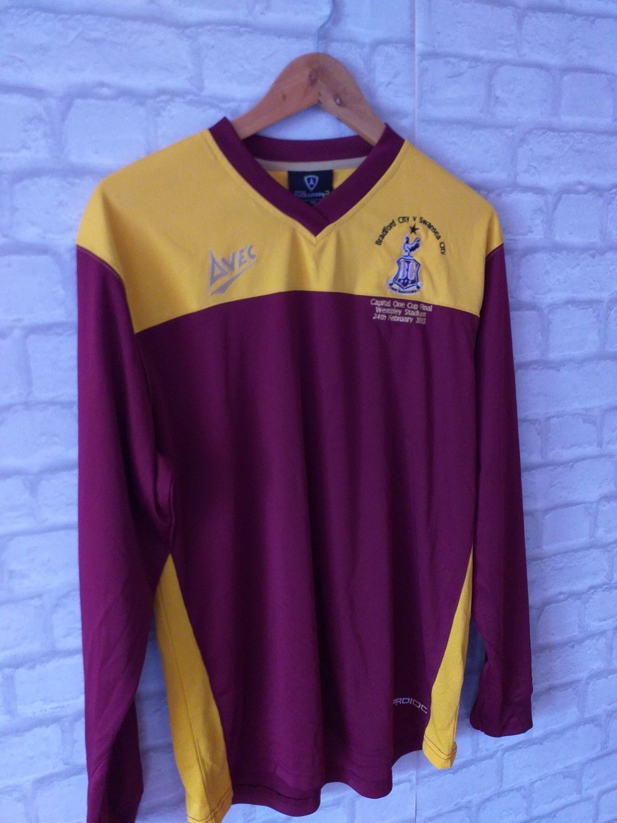 Vintage Jersey Bradford City vs Swansea City Cup Final Wembley 2013 Size US M / EU 48-50 / 2 - 2 Thumbnail
