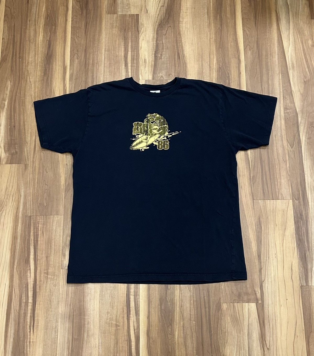 Quiksilver Wai Kiki Surfers 86 Tee Size US XL / EU 56 / 4 - 1 Thumbnail