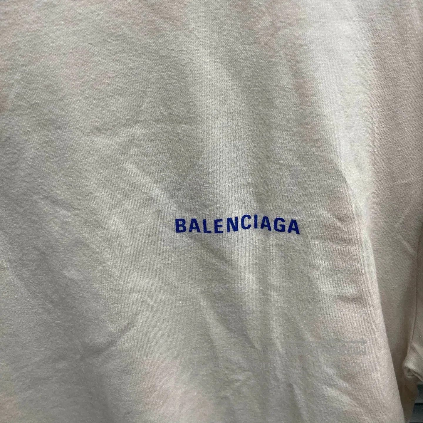 Balenciaga Beige Short-Sleeve Oversized T-Shirt XS. Size US XS / EU 42 / 0 - 4 Thumbnail