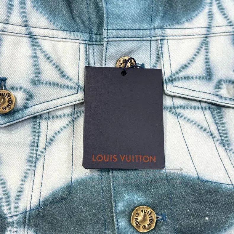 Louis Vuitton Louis Vuitton New skein-dyed presbyopic denim jacket Size US L / EU 52-54 / 3 - 3 Thumbnail