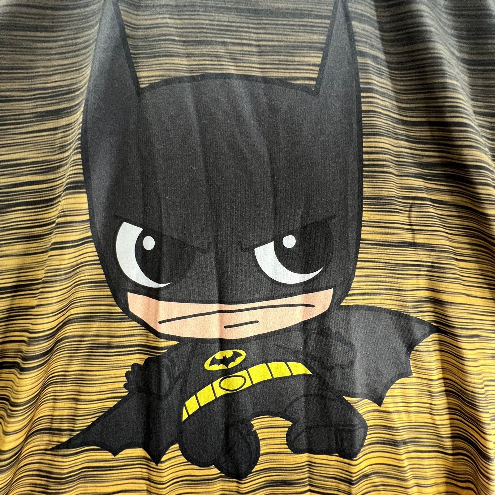 DC Comics Batman Adult Large Black Short Sleeve Casual T Shirt Mens Size US L / EU 52-54 / 3 - 4 Thumbnail