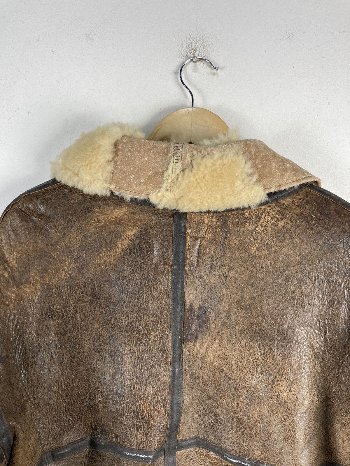 Avirex × Leather Vintage Avirex B-3 Leather Sheepskin Products Bomber Jacket Size US M / EU 48-50 / 2 - 12 Thumbnail