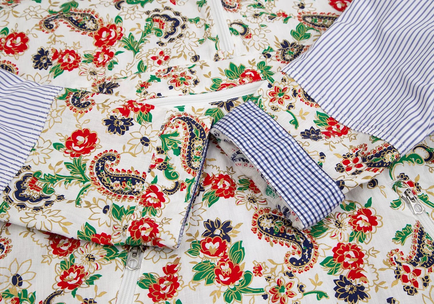 Junya Watanabe Colorful Paisley Print Anorak Jacket in White Green Red Size US S / EU 44-46 / 1 - 9 Thumbnail