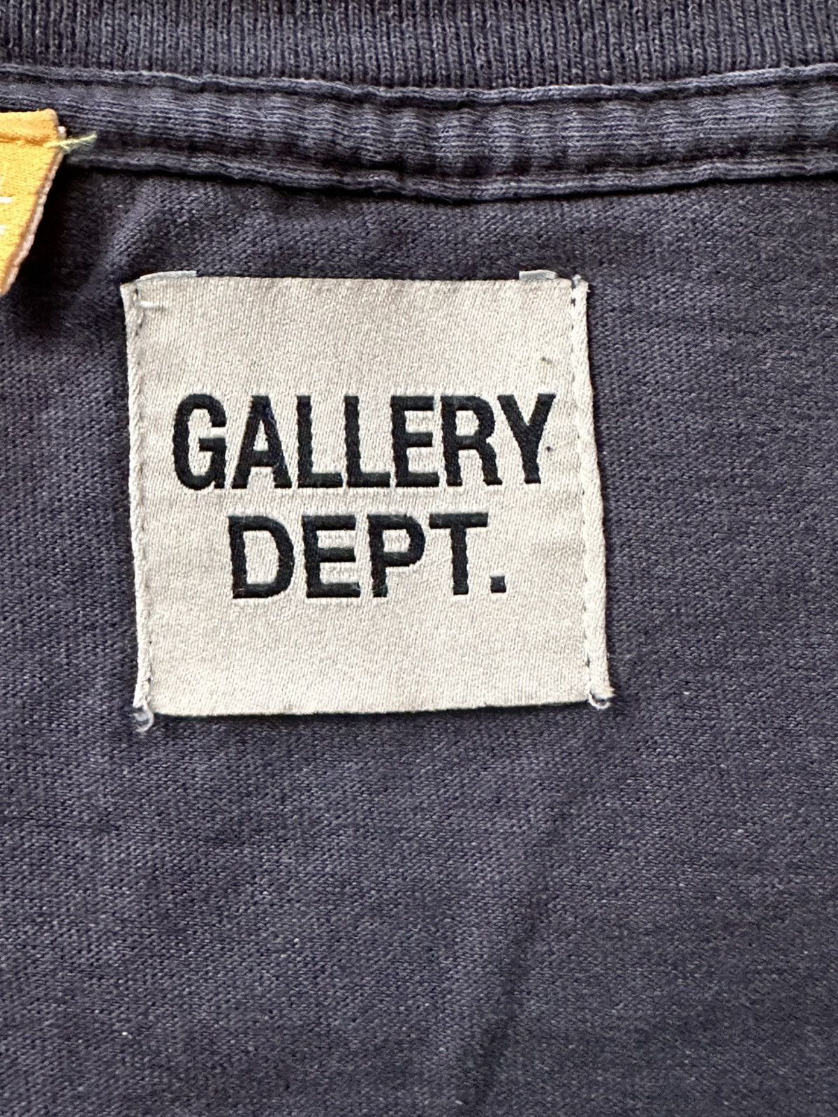 Gallery Dept. Gallery dept ART THAT KILLS tee Size US XL / EU 56 / 4 - 5 Thumbnail