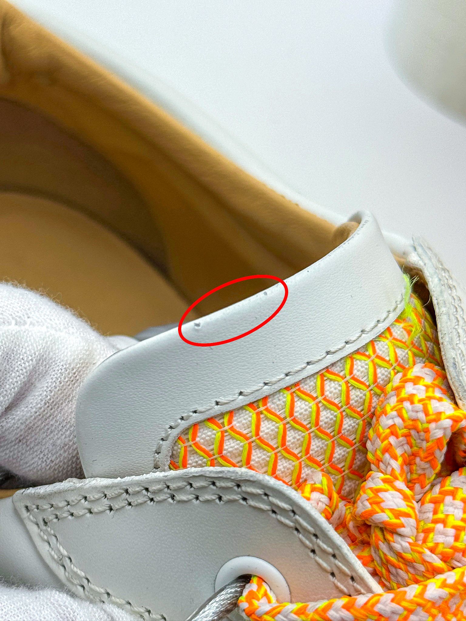 Christian Louboutin Christian Louboutin Fun Louis Junior Leather Trainers Size US 11 / EU 44 - 21 Thumbnail