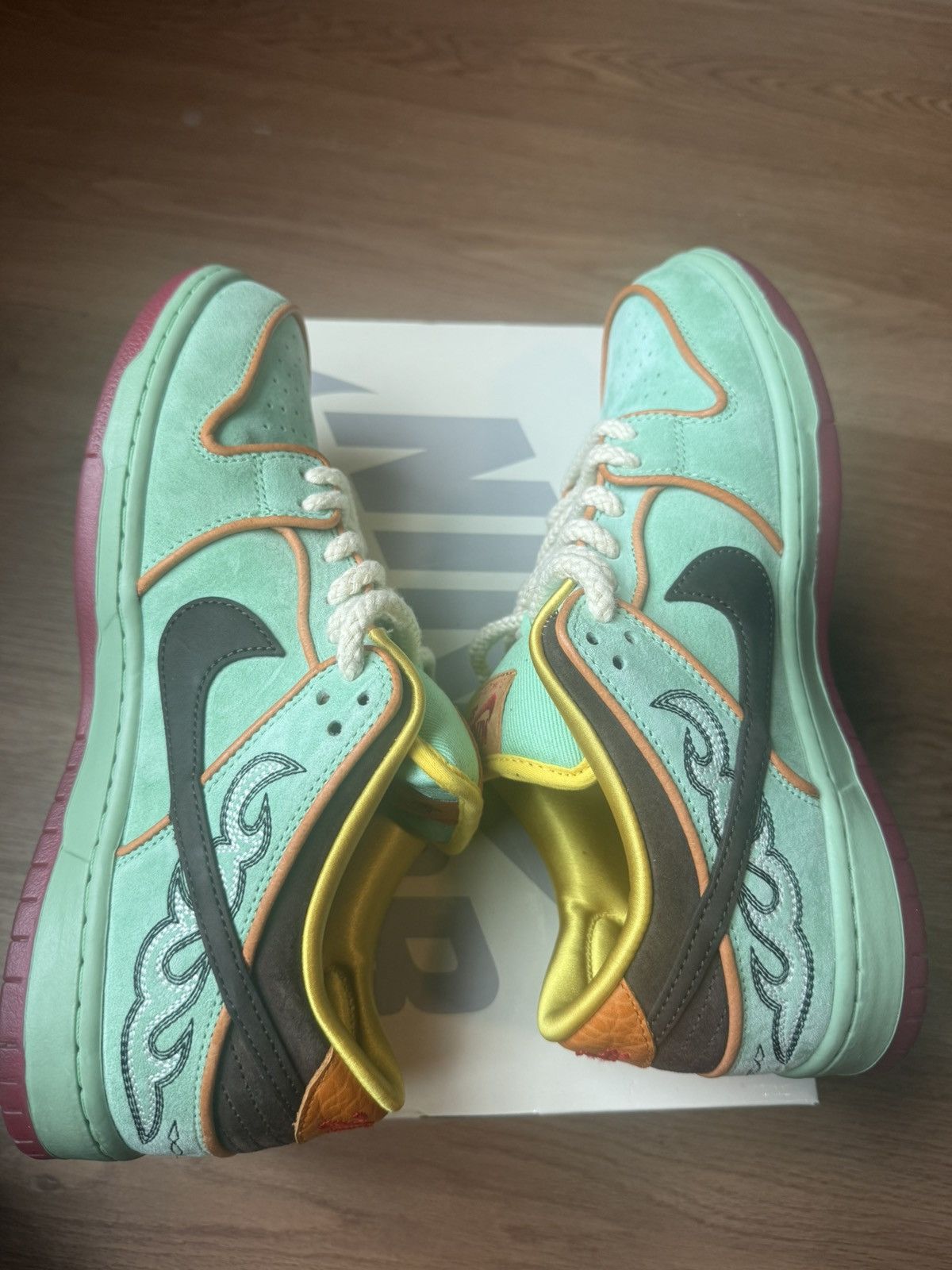 Nike SB Nike SB Dunk Low Rodeo Size US 9.5 / EU 42-43 - 5 Thumbnail