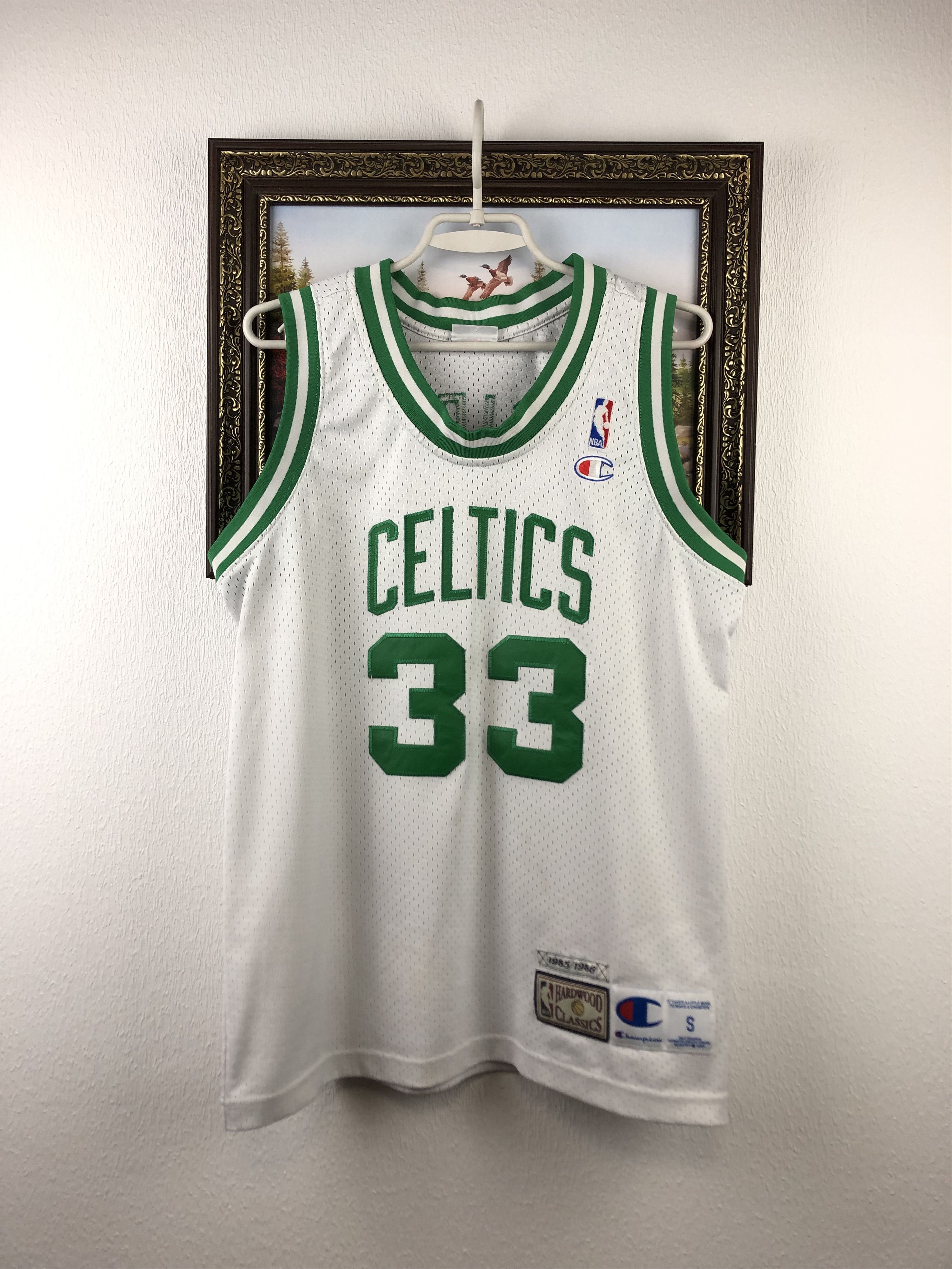 Champion Vintage Boston Celtics Larry Bird Basketball Jersey Tee Hype Size US S / EU 44-46 / 1 - 1 Thumbnail