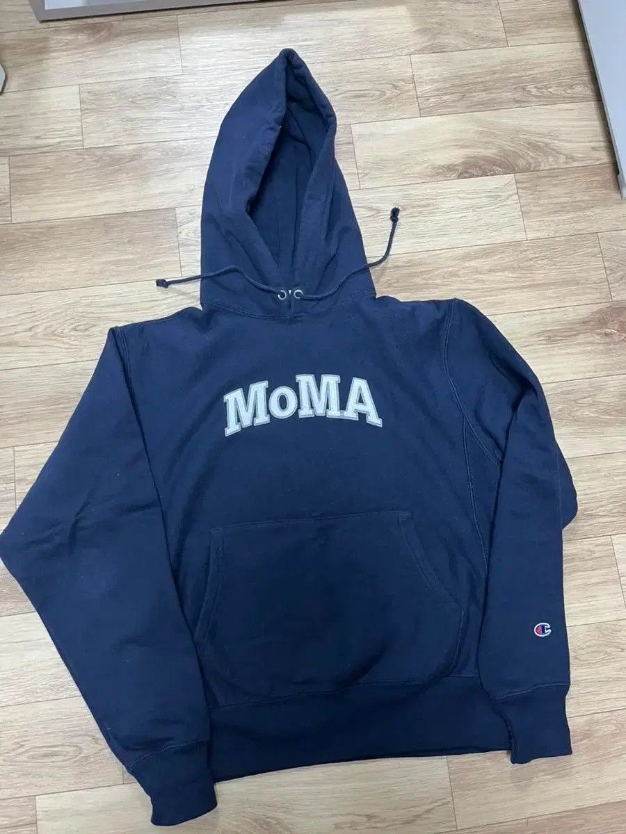Champion Yoko Ono 2019 MoMA Sweatshirt | Grailed