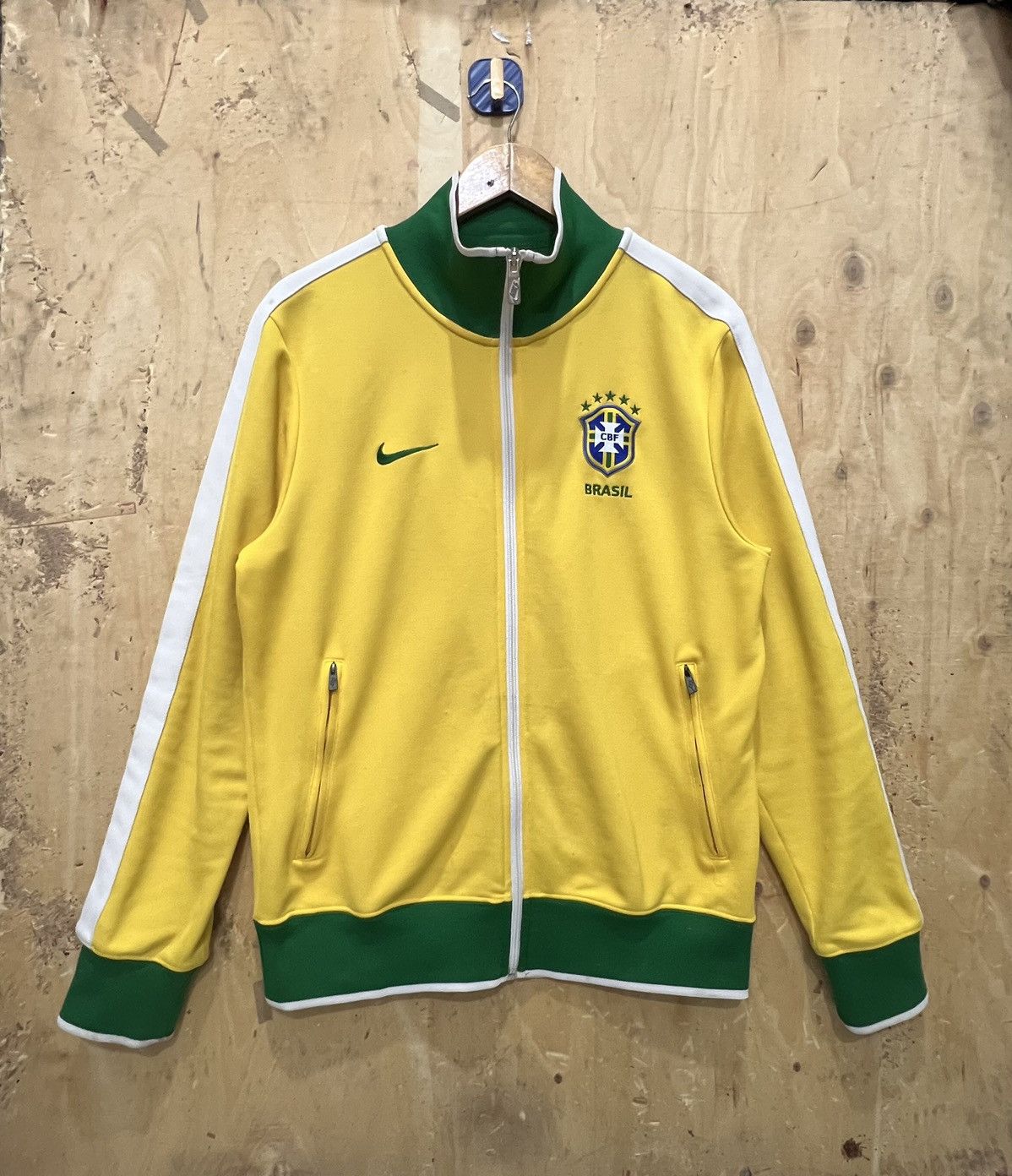 Nike Brasil Size US M / EU 48-50 / 2 - 1 Thumbnail