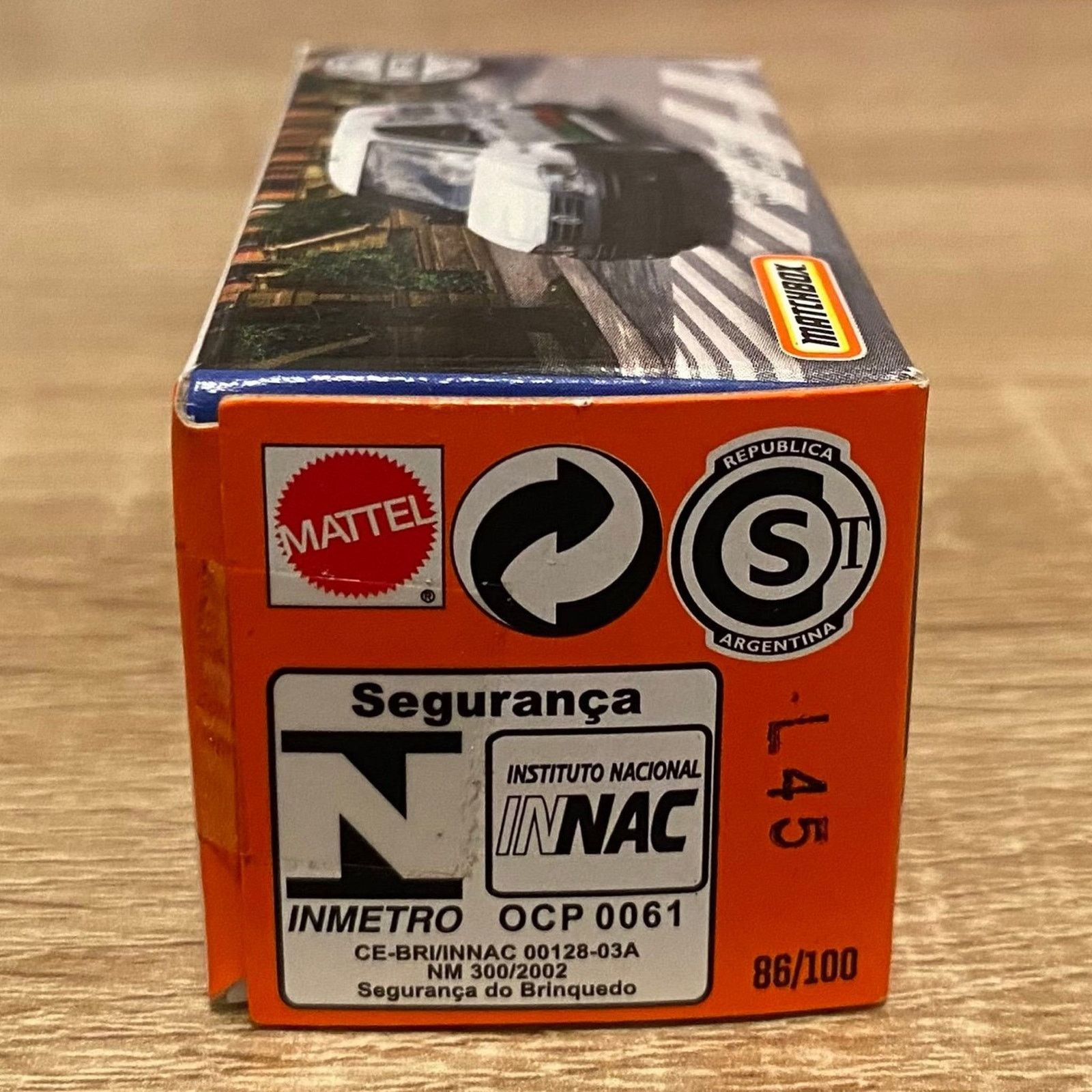 MBX Matchbox 2018 MBX Service Volkswagen Caddy Delivery (GCH80) Size ONE SIZE - 4 Thumbnail