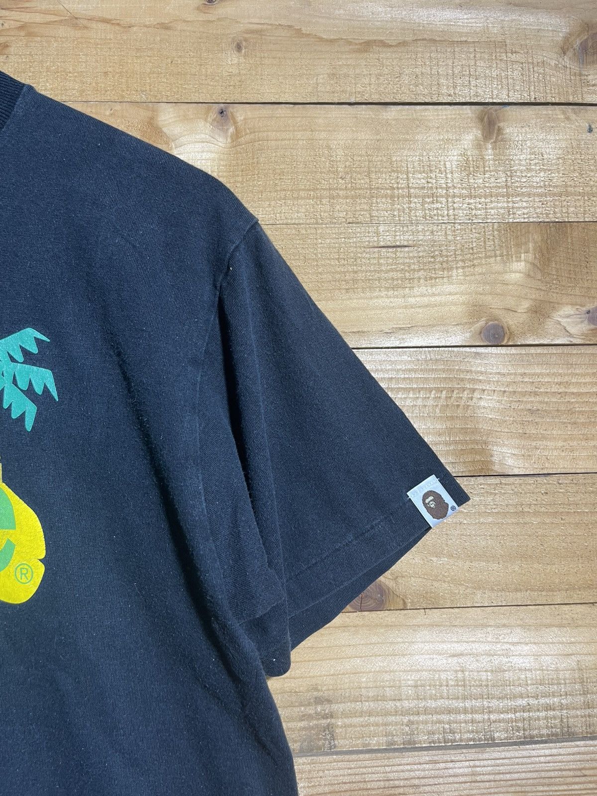 Bape Vintage bape palm trees tshirt Size US M / EU 48-50 / 2 - 3 Thumbnail