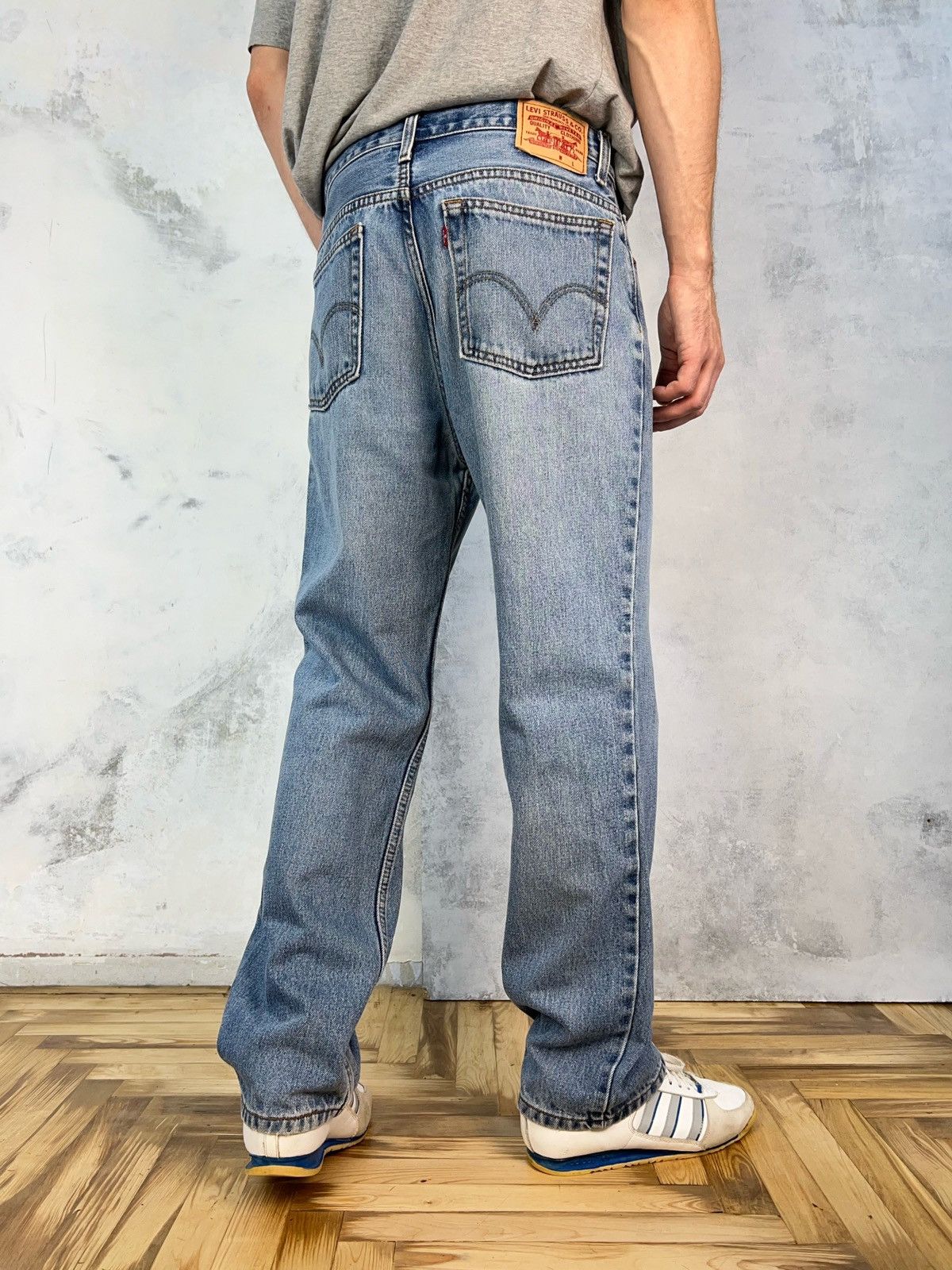 Levi's Vintage Blue Levis Slim Fit Jeans Pants Size 30 Size US 30 / EU 46 - 1 Thumbnail