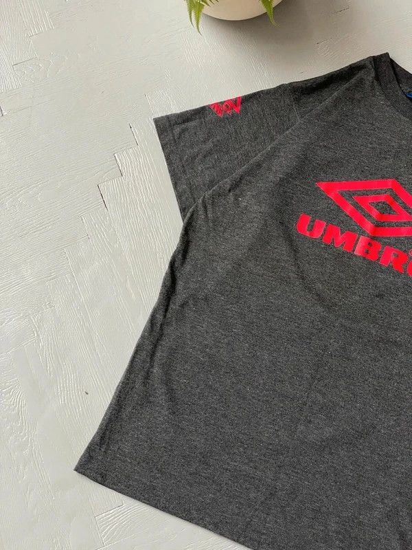 Umbro Vintage Umbro Short Sleeve Tee Shirt Size US M / EU 48-50 / 2 - 3 Thumbnail