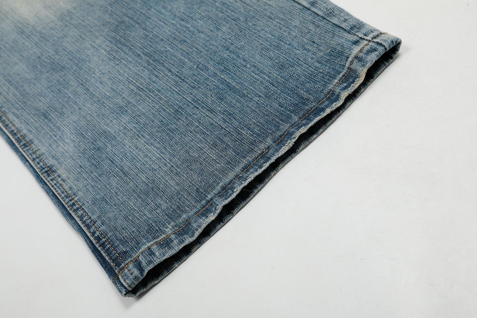 Vintage American street washed bamboo pattern curved jeans for men Size US 32 / EU 48 - 5 Thumbnail