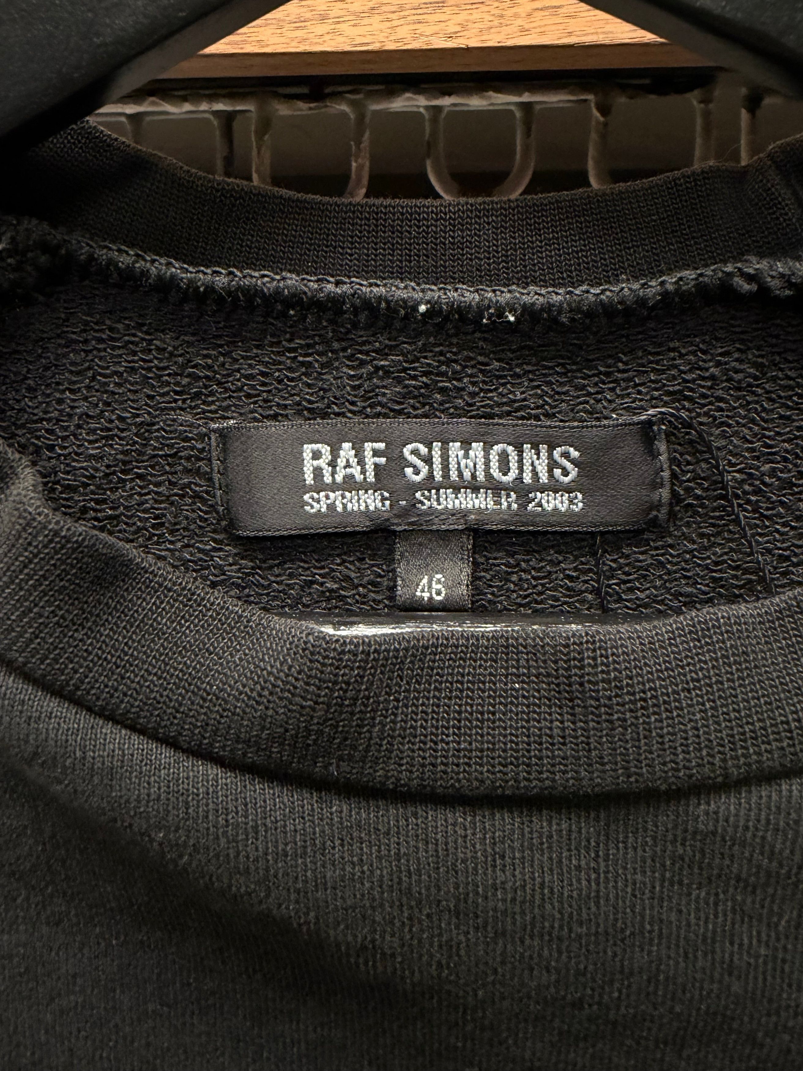 Raf Simons SS2003 Raf Simons ‘Consumed’ Commodity Black/Red Script Sweatshirt Size US S / EU 44-46 / 1 - 3 Thumbnail