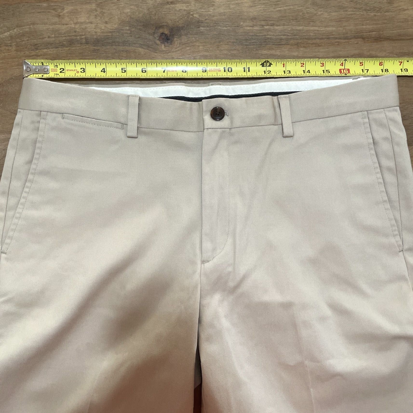 Eddie Bauer Eddie Bauer Chino Pants Mens 35 Relaxed Fit Straight Flat Front Beige 37x32 Size US 35 - 7 Thumbnail