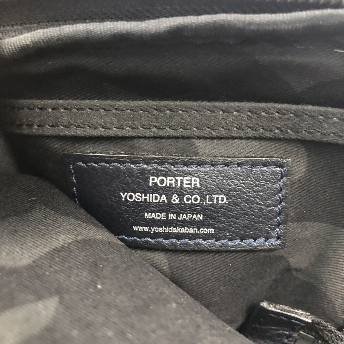Porter PORTER LEATHER SLOT CARD ZIPPER WALLET Size ONE SIZE - 7 Thumbnail
