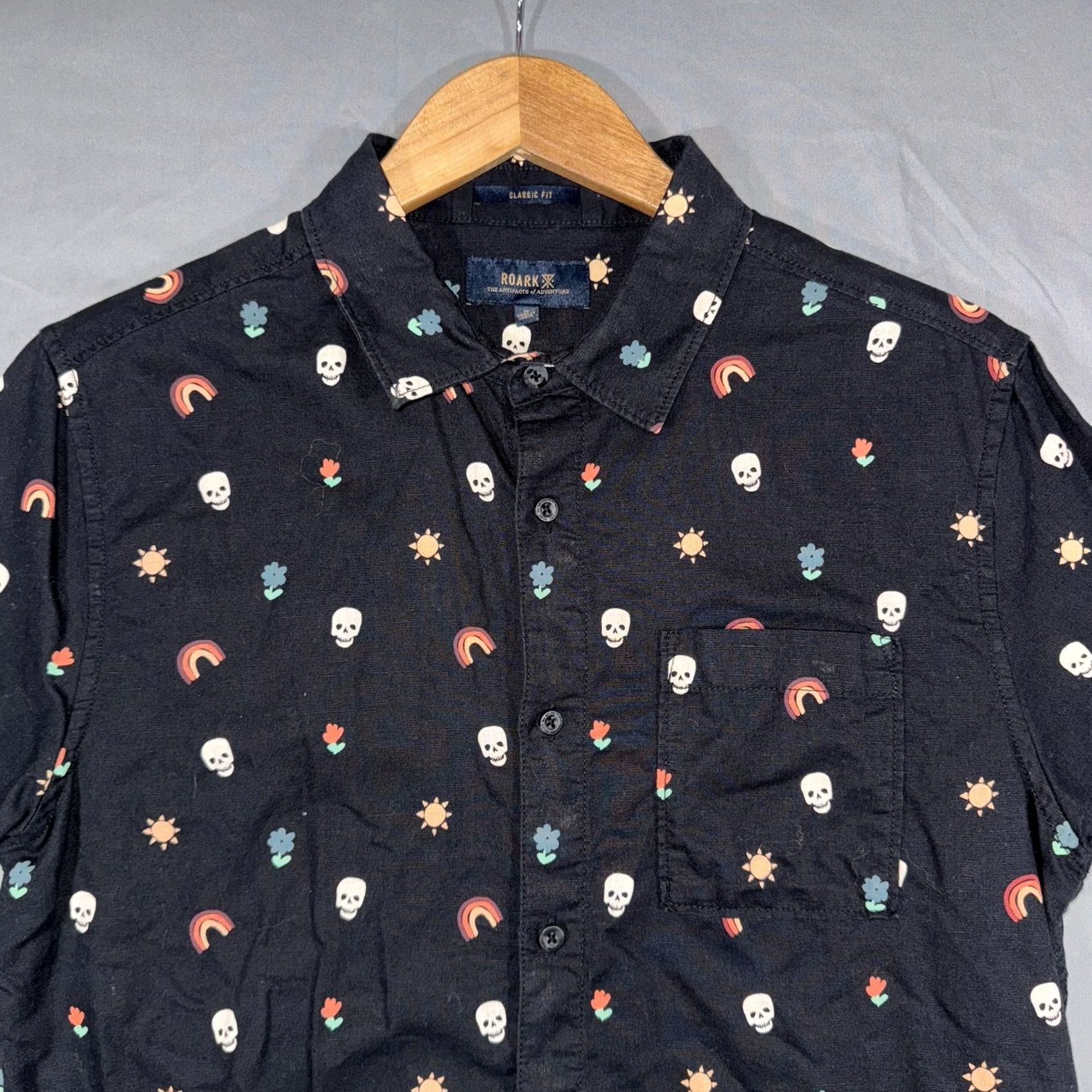 Roark Roark Shirt Mens Small Black Skull Rainbow Floral Print Button Front Casual Size US S / EU 44-46 / 1 - 3 Thumbnail