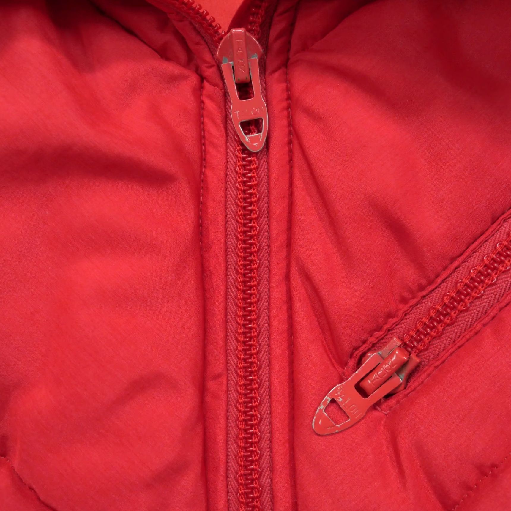 Vintage VINTAGE Serac Jacket Womens 10 Red Puffer Quilted Cropped 80s Windbreaker Short Zip Regular Size 10 Womens Red 80s Jacket Size L / US 10 / IT 46 - 3 Thumbnail