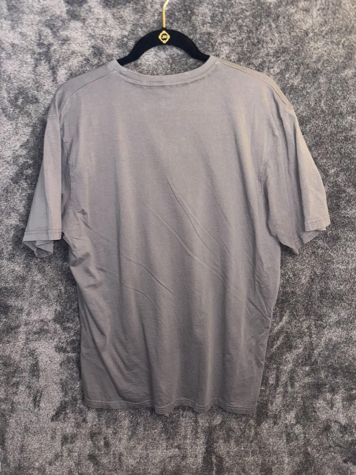 Volcom Volvo Trucks Official Merch T-Shirt Mens XL Gray Graphic Tee Size US XL / EU 56 / 4 - 2 Thumbnail