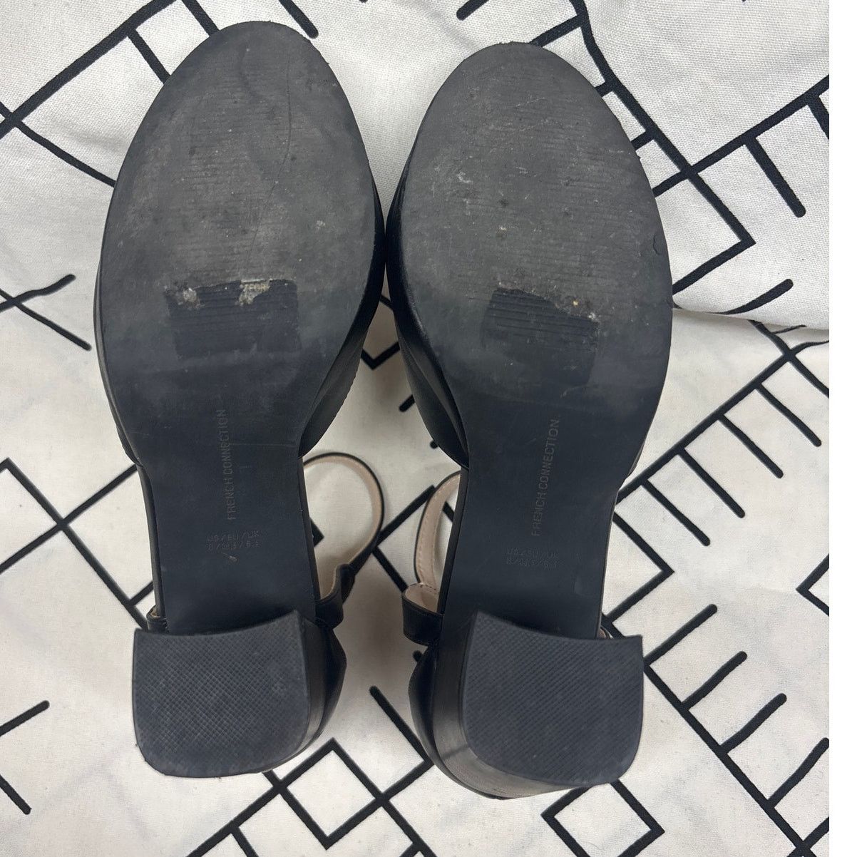 French Connection French Connection Platform Peep Toe Pumps Size US 8 / IT 38 - 6 Thumbnail