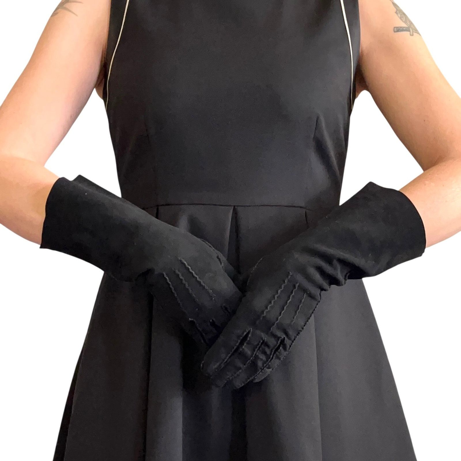 Vintage Vintage Black Fabric Forearm Long Evening Gloves Size 7 Size ONE SIZE - 2 Thumbnail