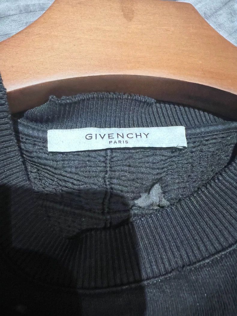 Givenchy Givenchy Five-star sweater, gold, size S Size US M / EU 48-50 / 2 - 5 Thumbnail