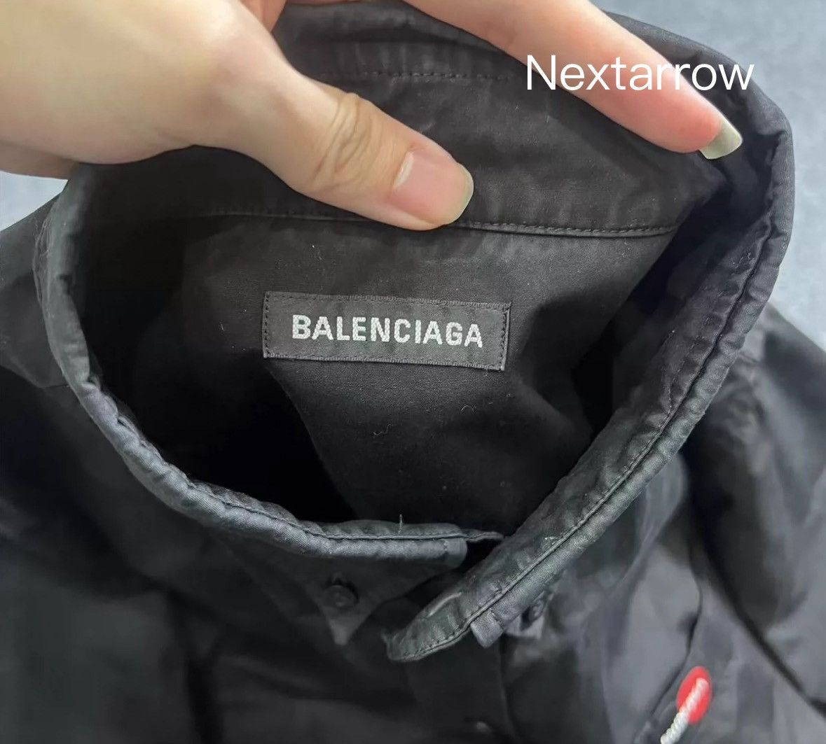 Balenciaga Balenciaga Mastercard Shirt 2410-Nextarrow Size US L / EU 52-54 / 3 - 2 Thumbnail