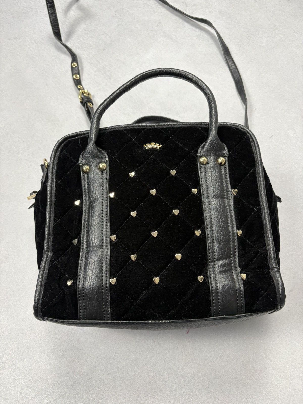 Juicy Couture Juicy Couture Vintage Velvet Heart Shoulder Crossbody Bag Size ONE SIZE - 2 Thumbnail