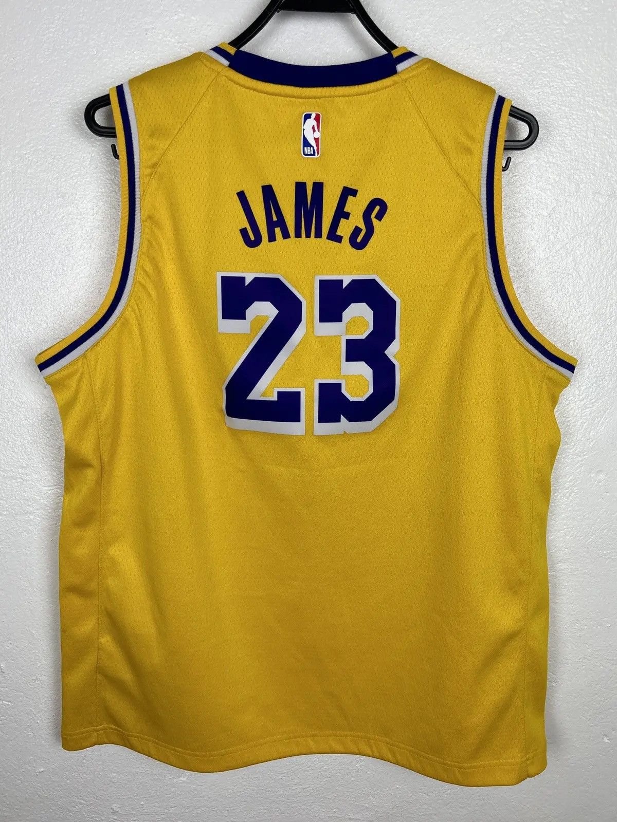 NBA Nike x L.A. Los Angeles Lakers #23 Lebron James Jersey Size US S / EU 44-46 / 1 - 6 Thumbnail