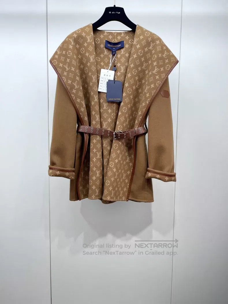 Louis Vuitton Presbytery cropped bathrobe coat