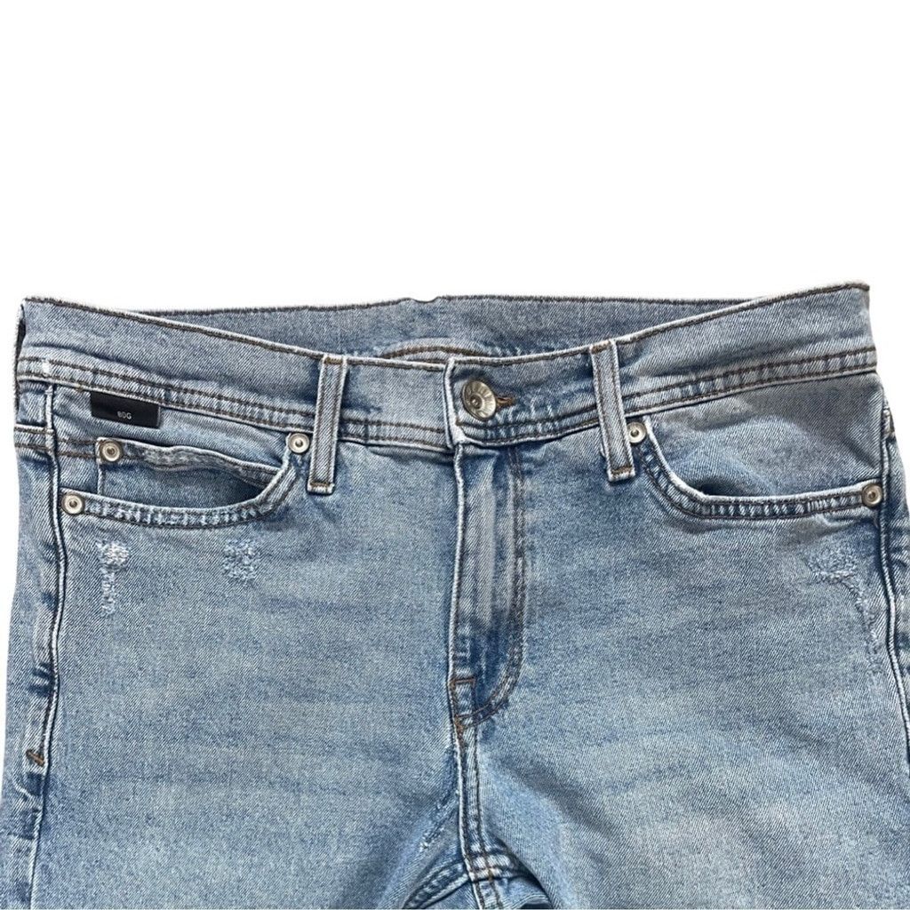 Bdg BDG Jeans Light-wash Blue Distressed Women’s Size 30. Size 30" / US 8 / IT 44 - 6 Thumbnail