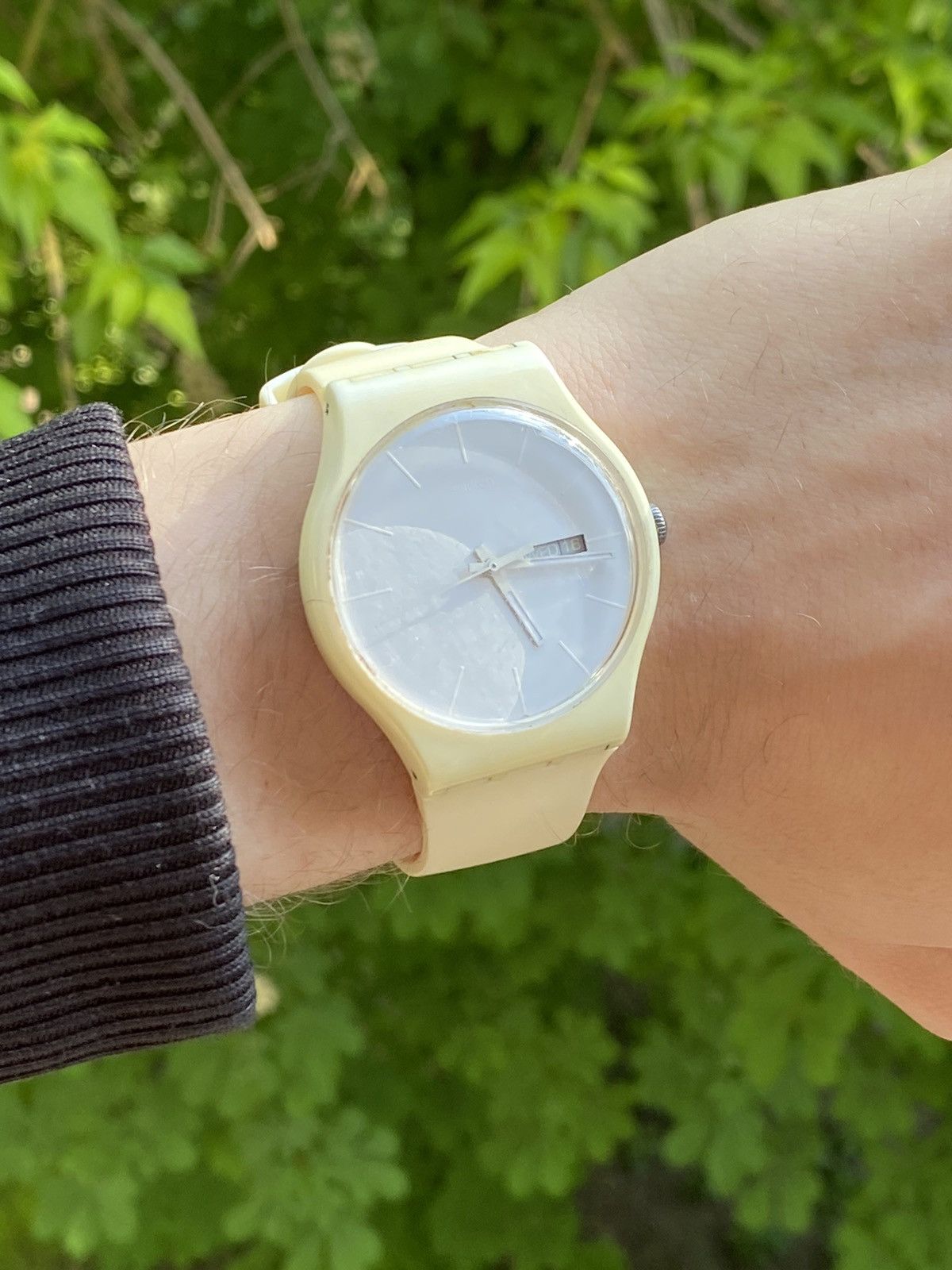 Japanese Brand × Jewelry × Vintage Vintage Swatch Watch White Strap Date Window 40mm Size ONE SIZE - 4 Thumbnail