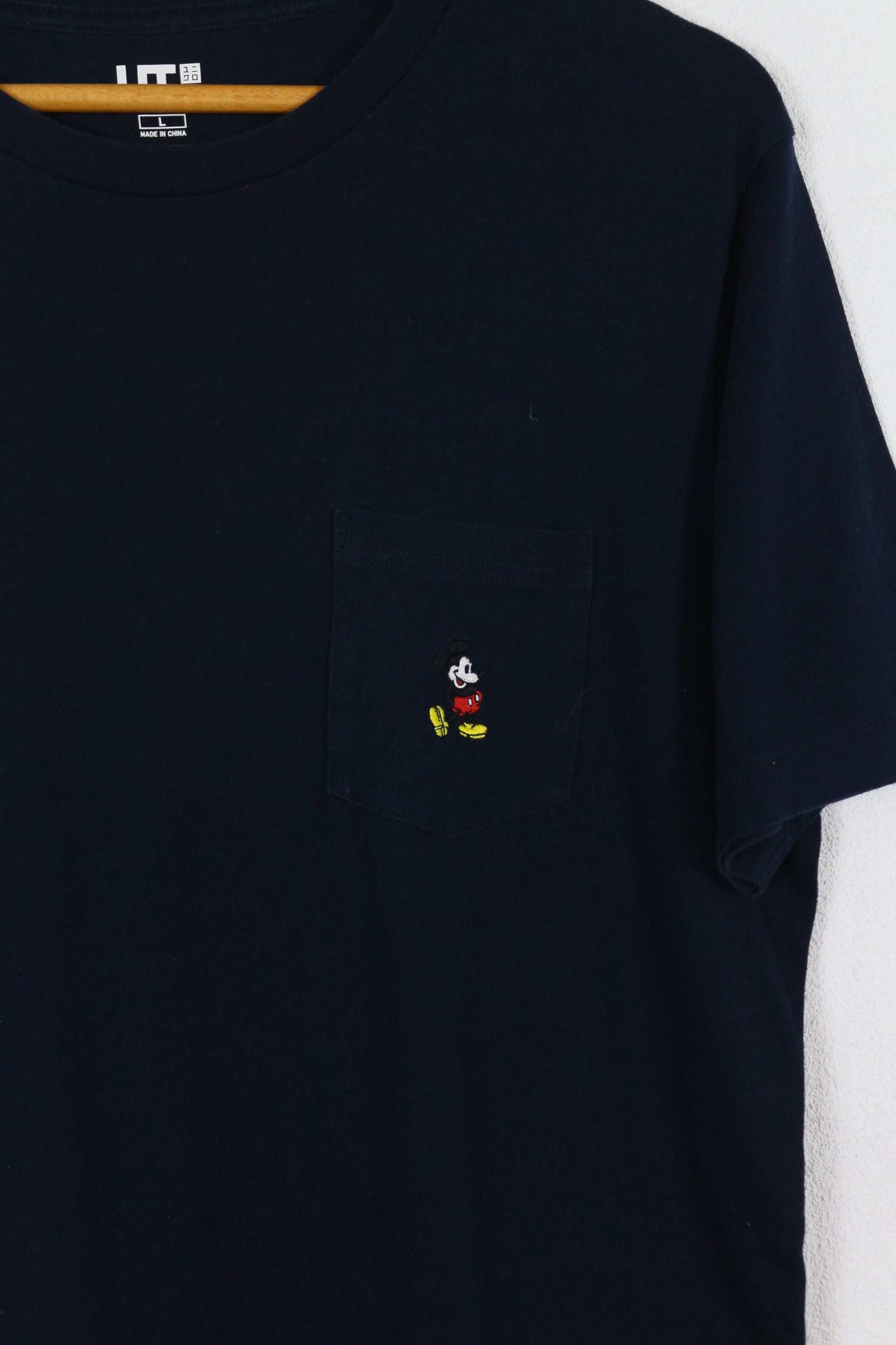 Disney × Uniqlo Uniqlo x Disney Mickey Mouse Pocket Logo Tee T-shirt NZ Size US L / EU 52-54 / 3 - 2 Thumbnail