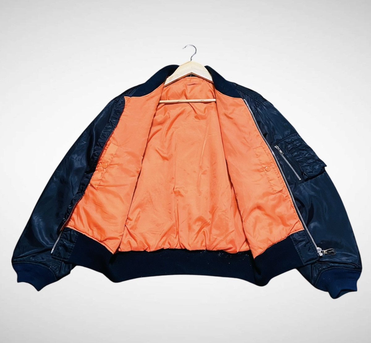 Alpha Industries Vintage Gleeman Bomber Flight Jacket Size US L / EU 52-54 / 3 - 4 Thumbnail