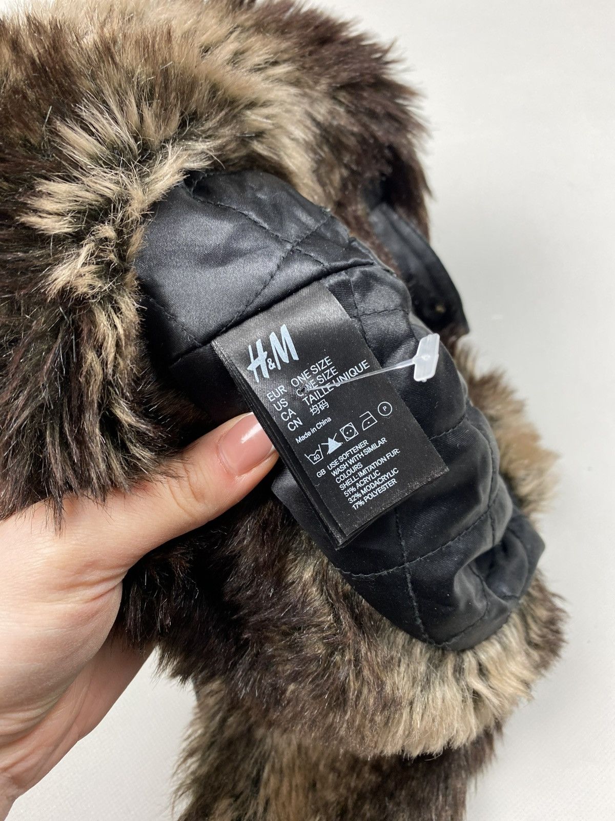 Japanese Brand Japanese Style Ushanka Trapper Hat Earflap Fuzzy Faux Fur Size ONE SIZE - 15 Thumbnail