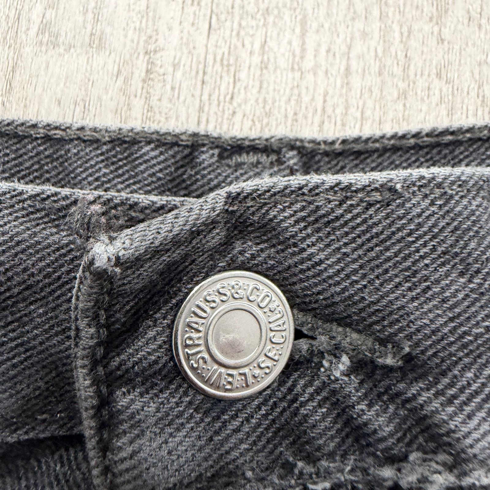 Levi's Vintage Levis 505 Jeans Men's 36x30 Black Regular Straight Size US 36 / EU 52 - 3 Thumbnail
