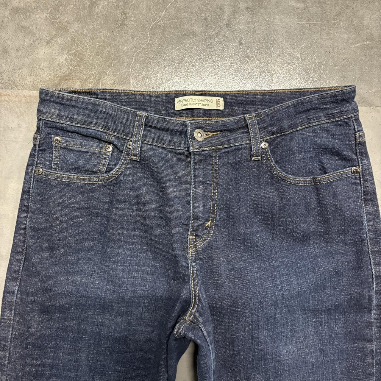 Vintage Vintage Y2K/2000s Baggy Wideleg Levis Bootcut Dark Blue Wash Denim Jeans! Size US 32 / EU 48 - 2 Thumbnail