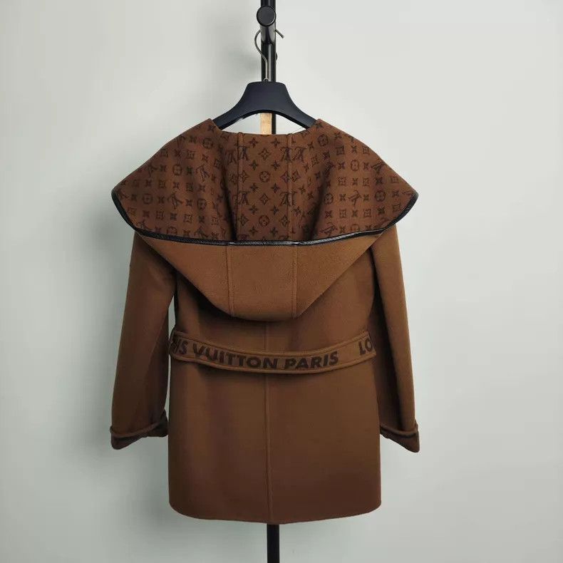 Louis Vuitton Louis Vuitton Wool lined full-print lace-up coat Size 4XL / US 24-26 - 2 Thumbnail