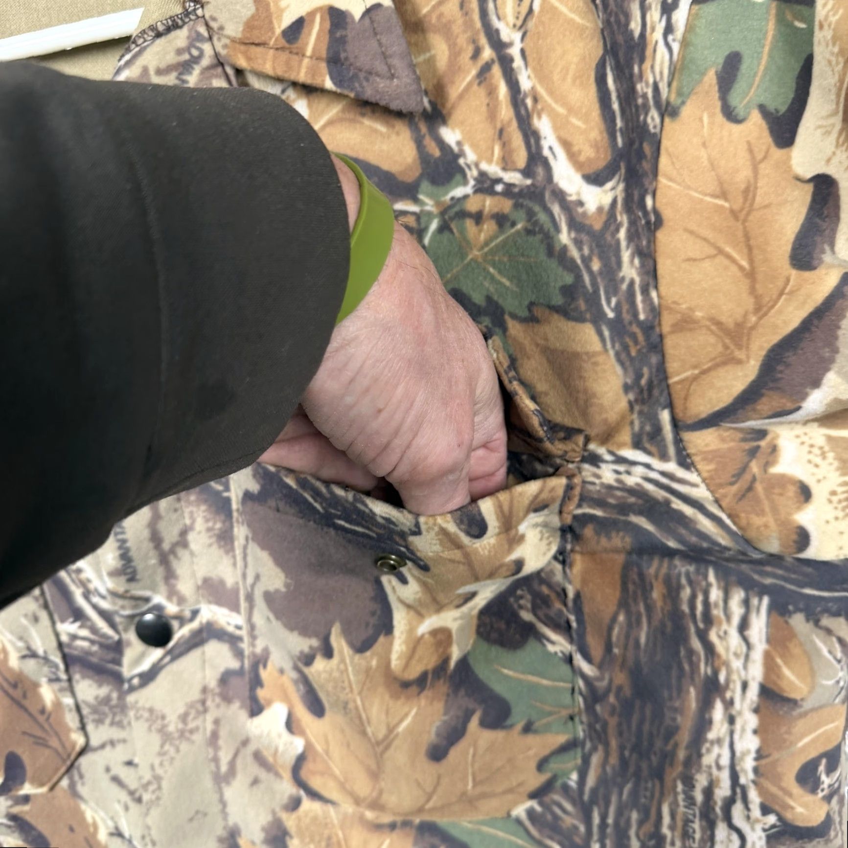 Vintage VINTAGE WestArk Jacket Mens M Brown Green Camo Hunting Gorpcore USA 99600 PS Size US M / EU 48-50 / 2 - 5 Thumbnail