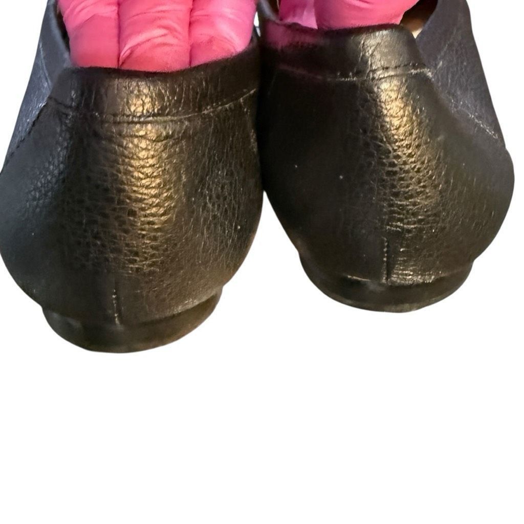Robert Talbott TALBOTS Black Pebbled Leather Shoes Flats Slip Ons Loafers V Size US 8 / IT 38 - 2 Thumbnail