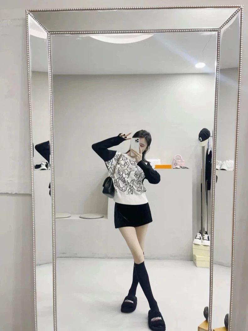 Chanel Chanel 22C black and white peace dove cashmere sweater Size XXS / US 00 / IT 34 - 3 Thumbnail