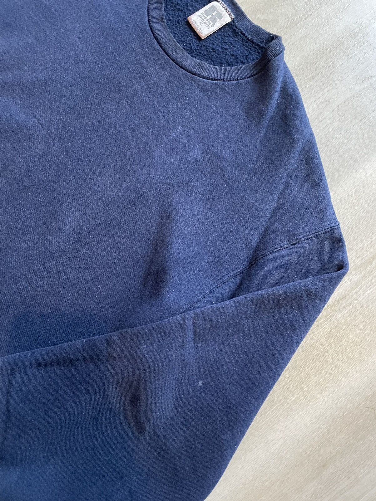 Russell Athletic Vintage Russell Athletic Navy Blank Crewneck Sweater USA XL Size US XL / EU 56 / 4 - 3 Thumbnail