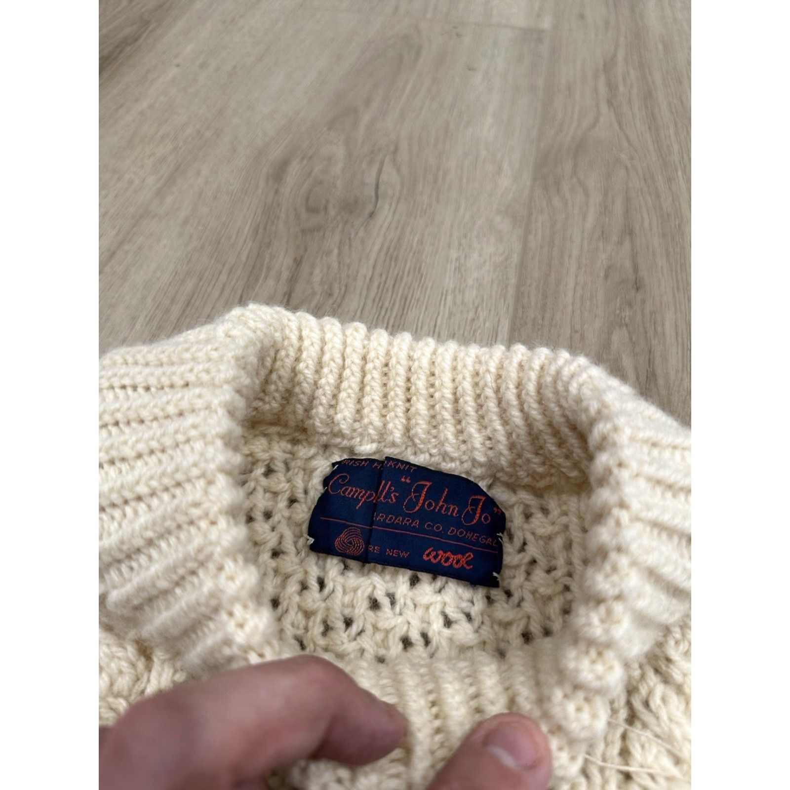 Vintage VINTAGE Campbell's Sweater Aran Cable-Knit Wool Ivory 42 Women Crew Neck Long Sleeve NWT Ireland Size M / US 6-8 / IT 42-44 - 7 Thumbnail