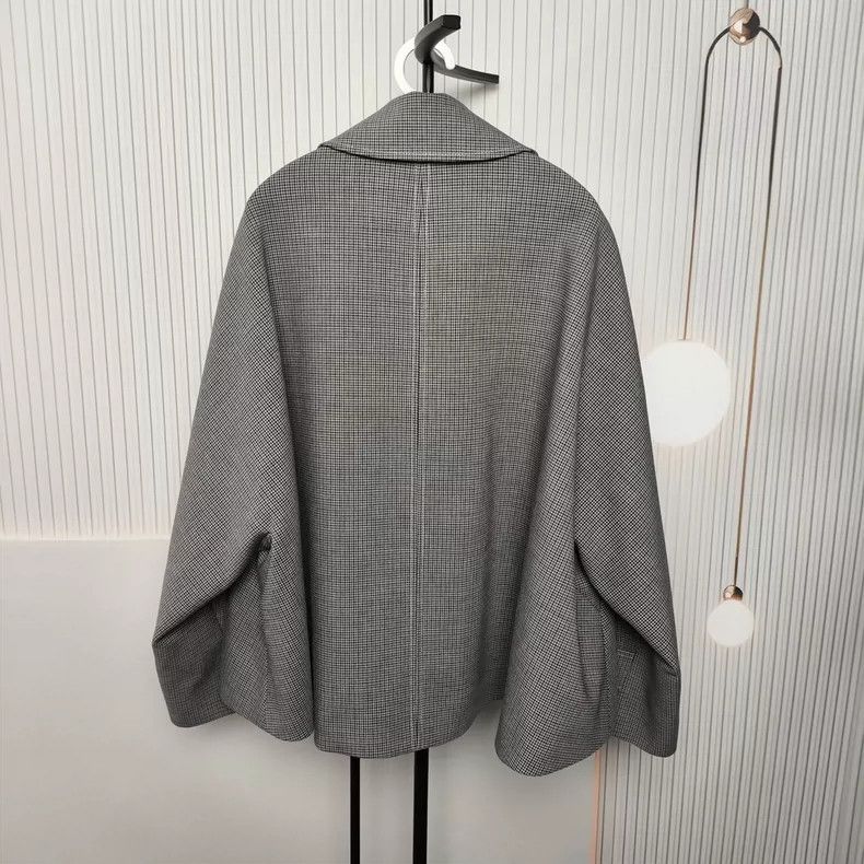 Balenciaga Balenciaga size 38 jacket Size M / US 6-8 / IT 42-44 - 2 Thumbnail