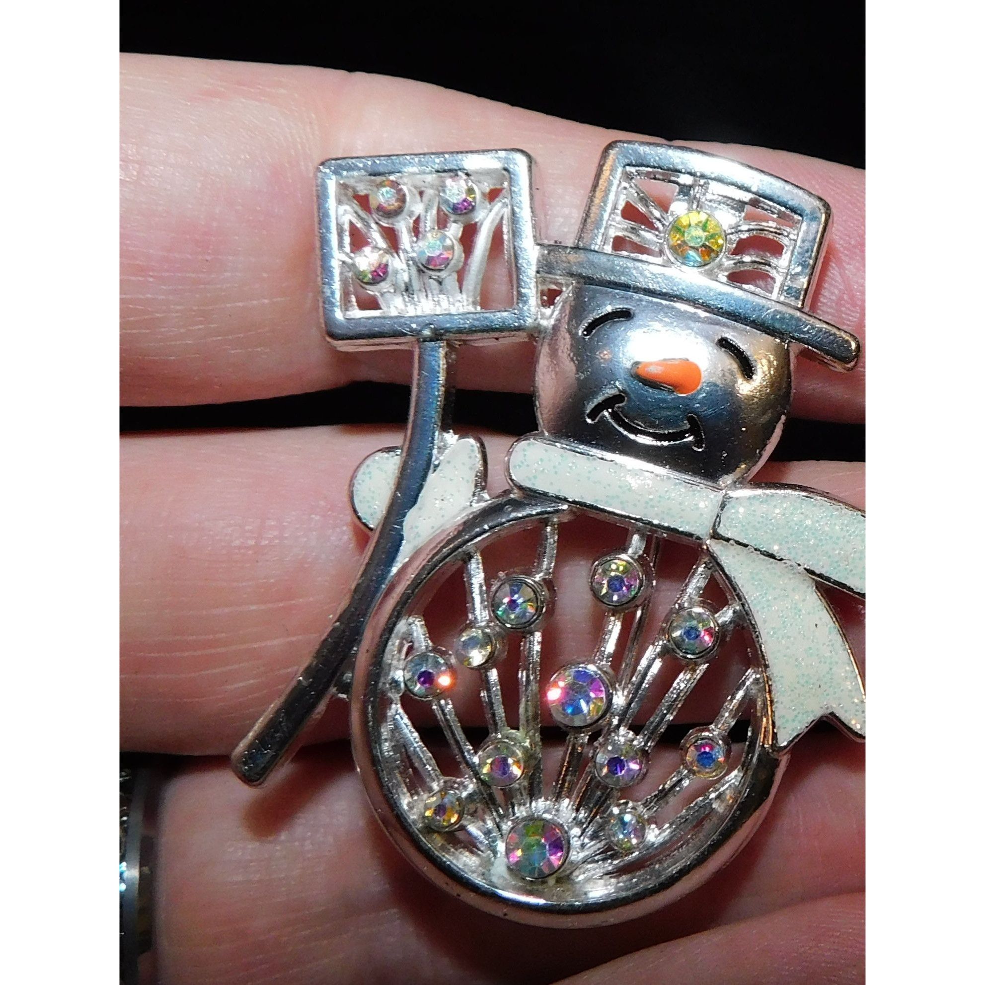 Other Vintage Snowman Brooch With Aurora Borealis Rhinestones Size ONE SIZE - 2 Thumbnail
