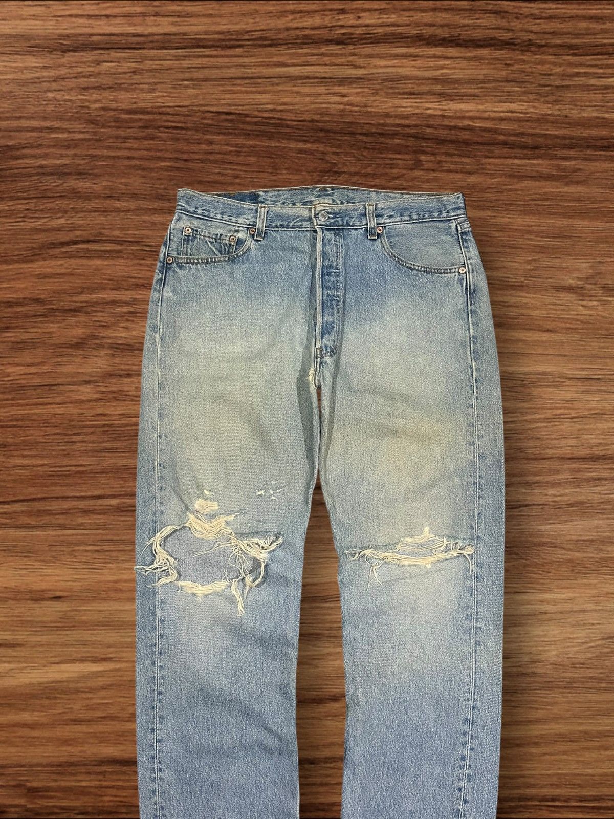Levi's Vintage 90s Levi’s 501 Blue Wash Button Fly Distressed Jeans Size US 36 / EU 52 - 3 Thumbnail