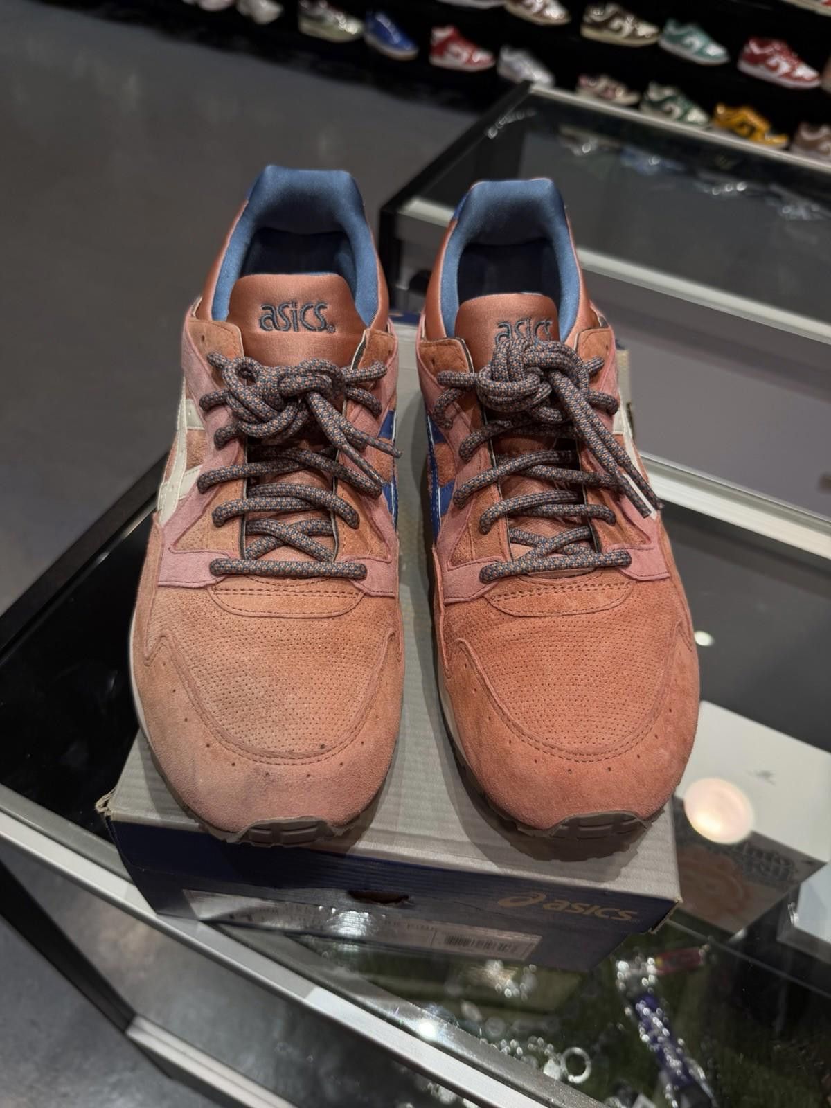 Asics ASICS Gel Lyte V Ronnie Fieg Rose Gold [Size 11.5] W/ Box Size US 11.5 / EU 44-45 - 6 Thumbnail