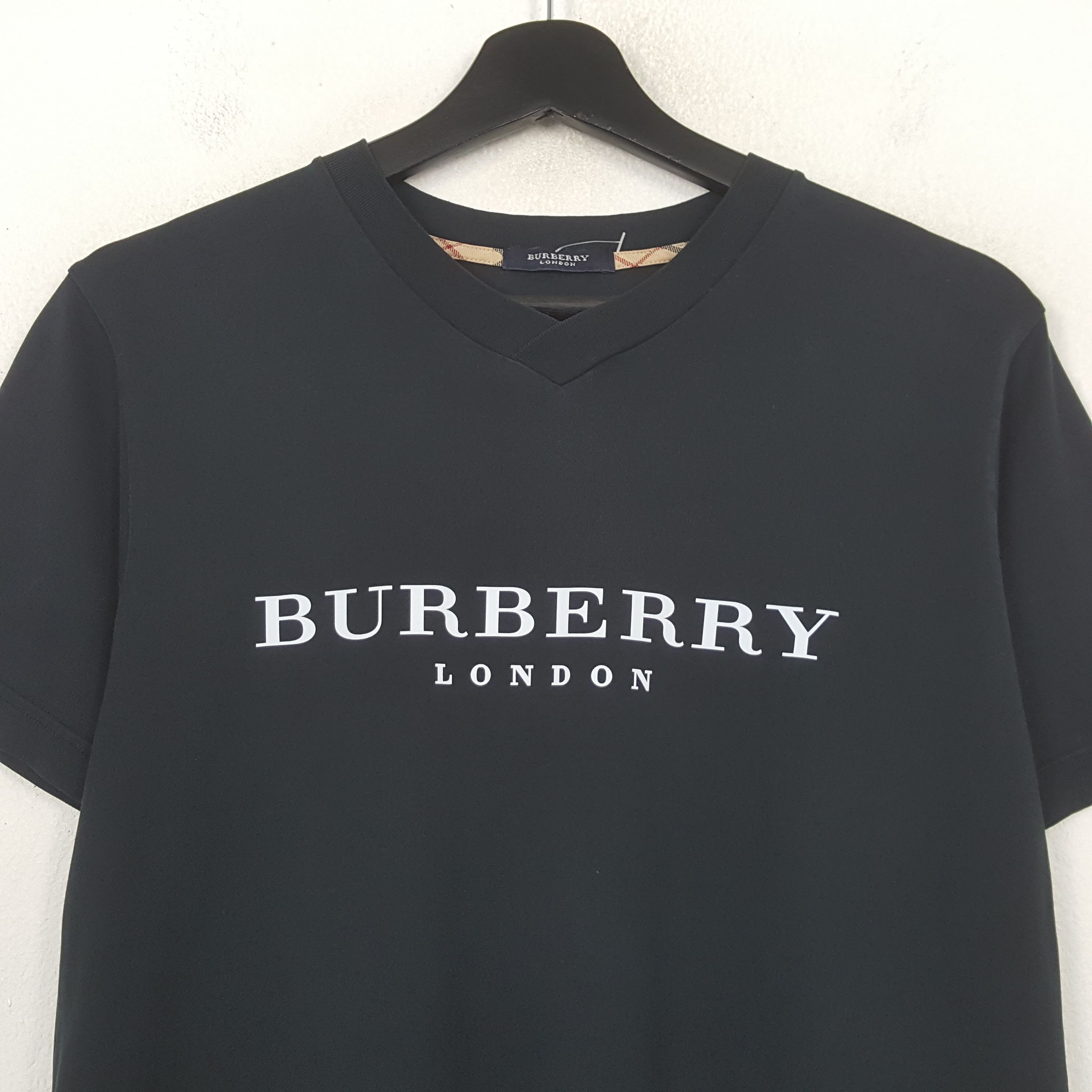 Burberry Burberry London Fashion Brand Custom Art Tshirt RR30 Size US M / EU 48-50 / 2 - 2 Thumbnail