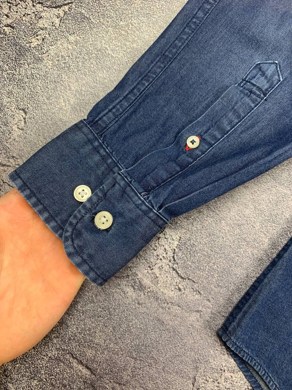 Tommy Hilfiger Tommy Hilfiger Mens Blue Denim Cotton Button Down Shirt Size US S / EU 44-46 / 1 - 9 Thumbnail